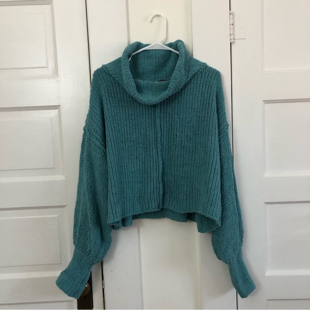 Free People Chunky Knit Turtleneck Sweater Size Small